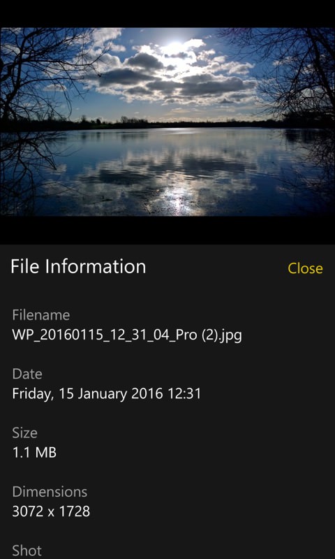 Screenshot, Windows 10 Mobile Photos