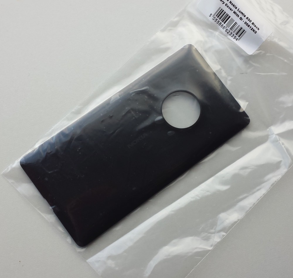 Replacement black back for Lumia 830