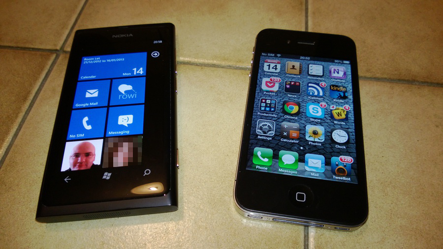 Lumia 800 iPhone 4S