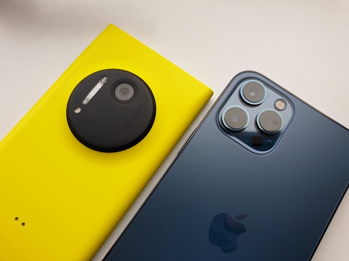 Lumia 1020 and iPhone 12 Pro Max