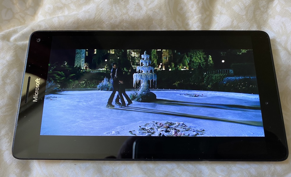 Lumia 950 XL watching Disney+