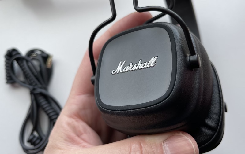Marshall Major IV Bluetooth headphones