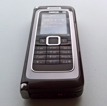 old nokia foldable phone