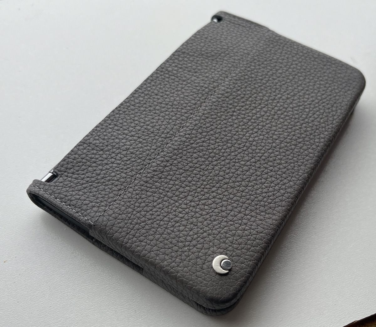 Surface Duo 2 leather cover