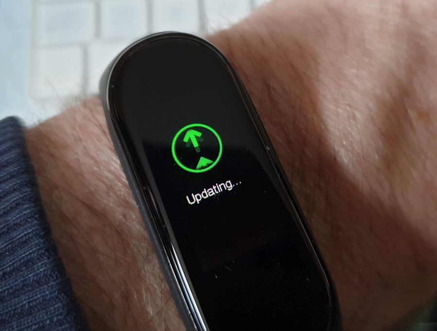 Microsoft Band Runs For 48 Hours On A Single Charge