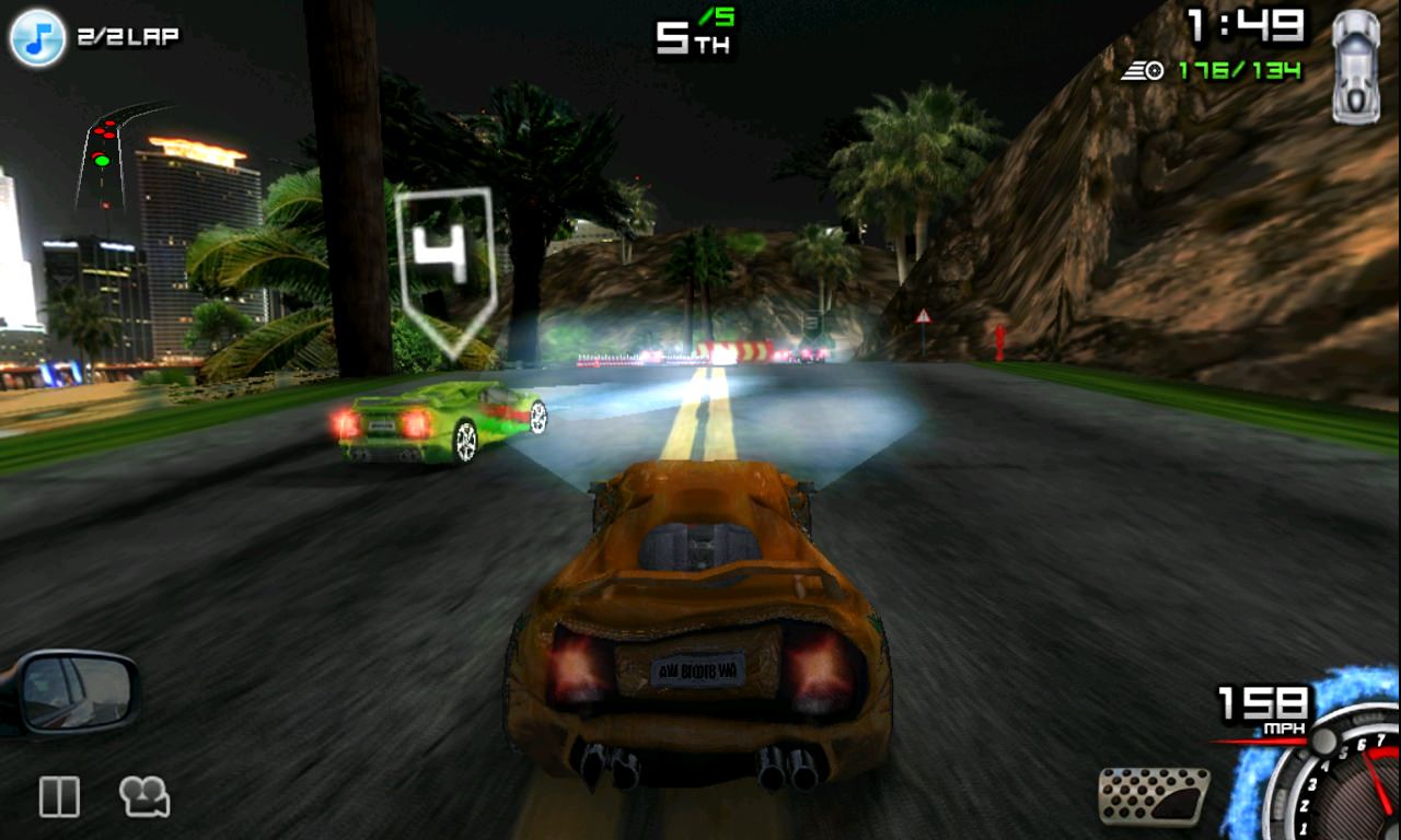 Race Illegal: High Speed 3D screenshot