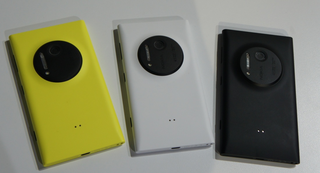 The three Lumia 1020 colours