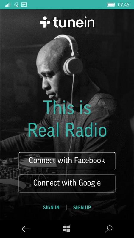 Screenshot, TuneIn Radio