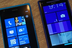 Nokia Lumia 900 Gallery thumbnail
