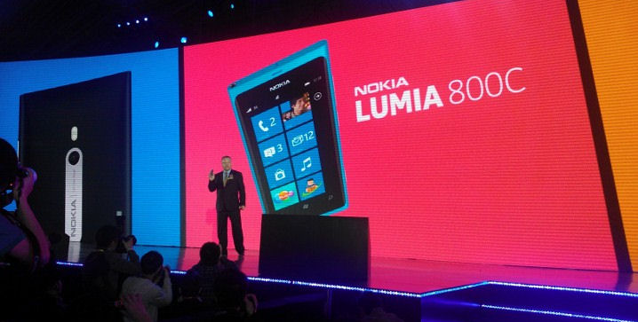 Nokia Lumia 800C