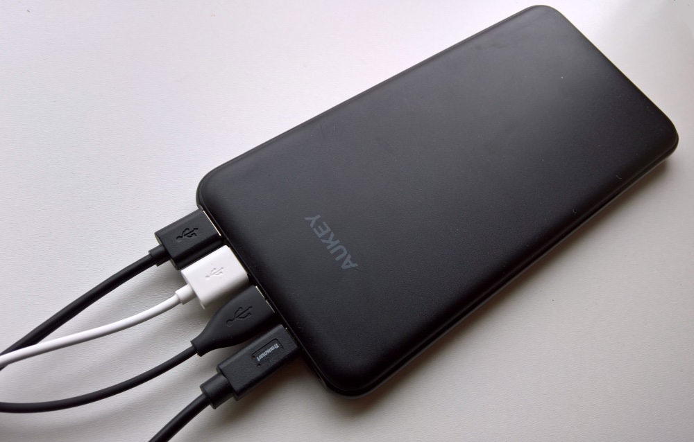 Universal power bank