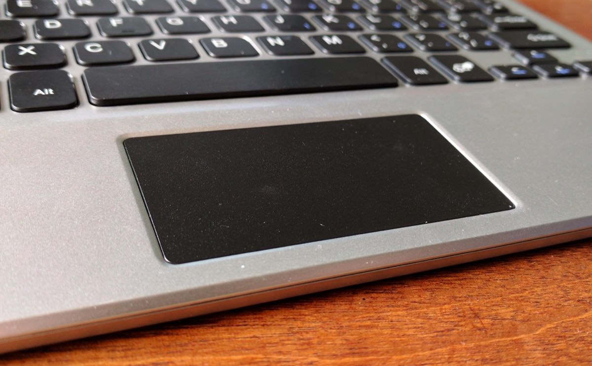 BATTOP keyboard and trackpad