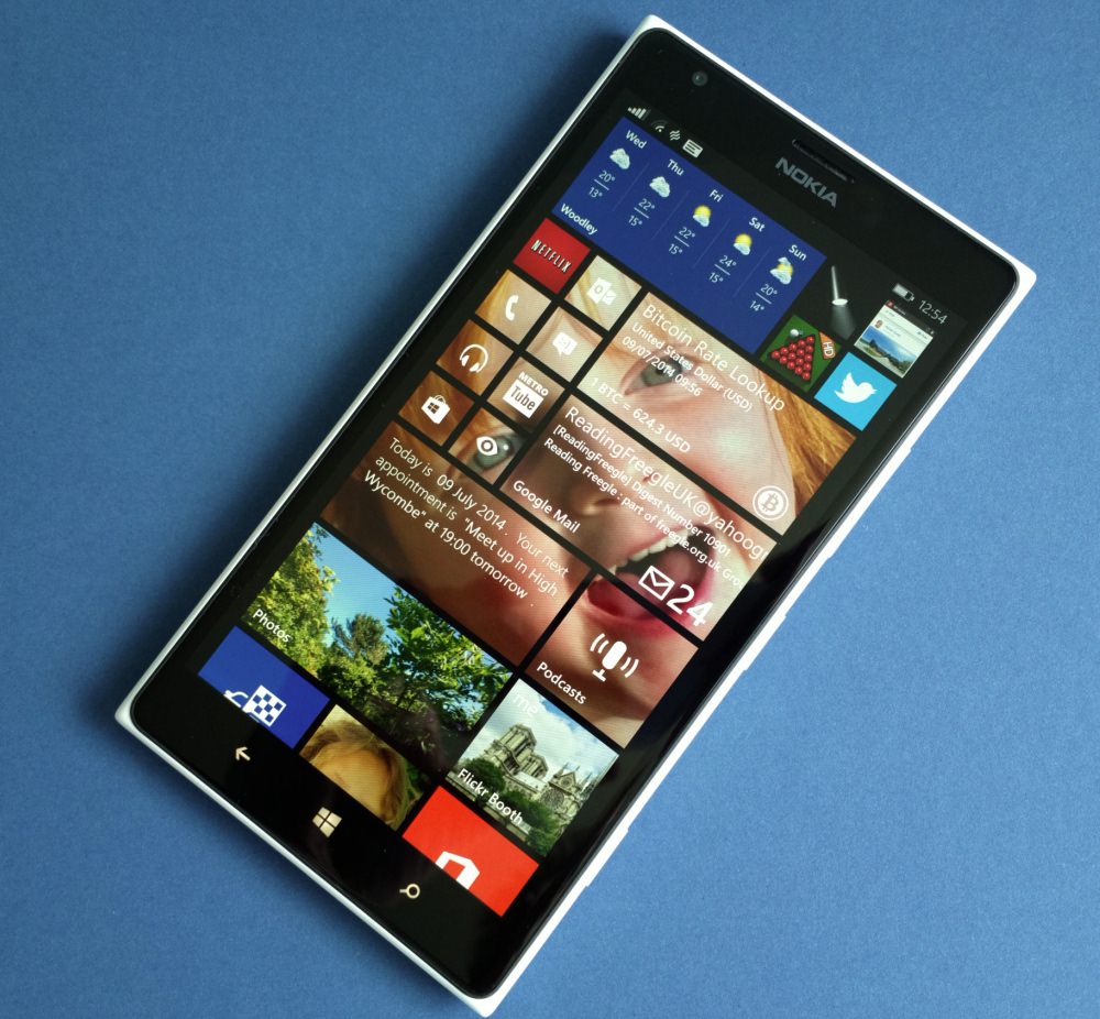 Nokia Lumia 1520 (Windows Phone 8.1) review - All About Windows Phone