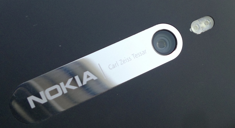 Nokia Lumia 800