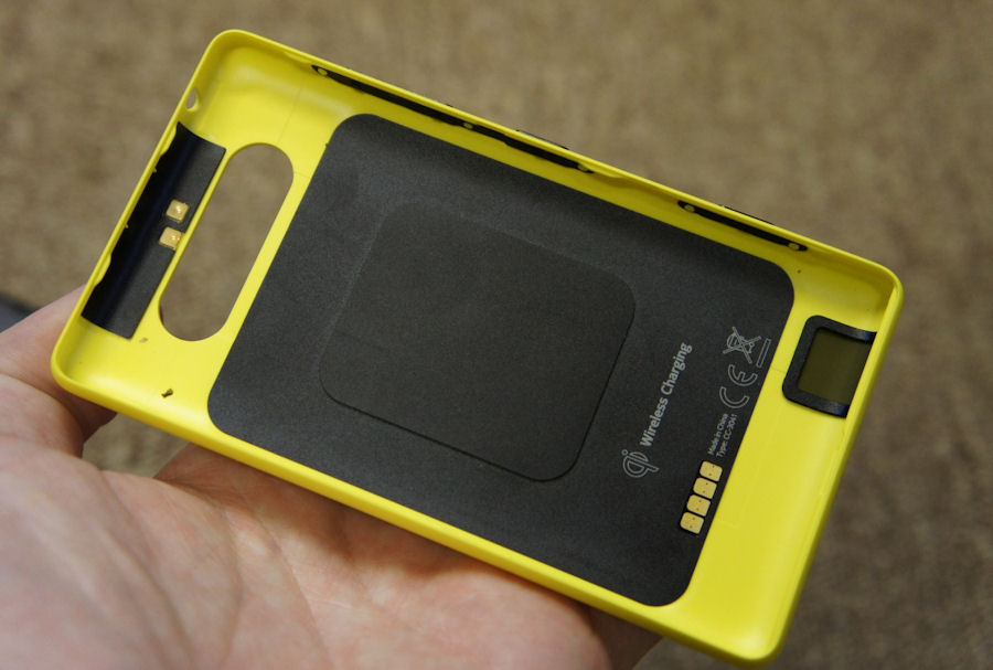 Lumia 820 shell