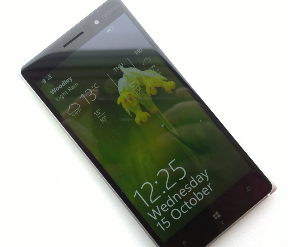 Nokia Lumia 830