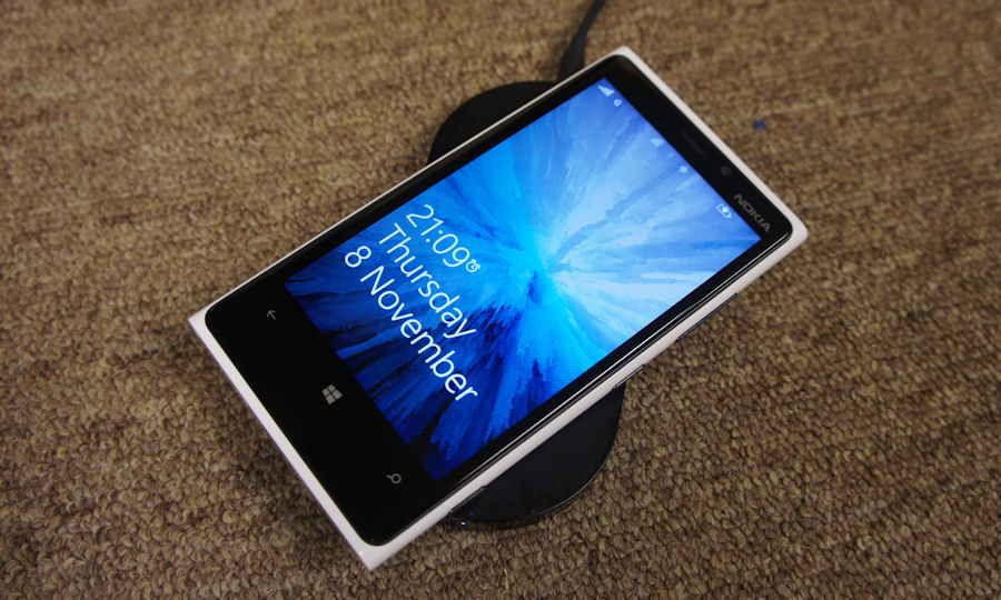 Lumia wireless charger